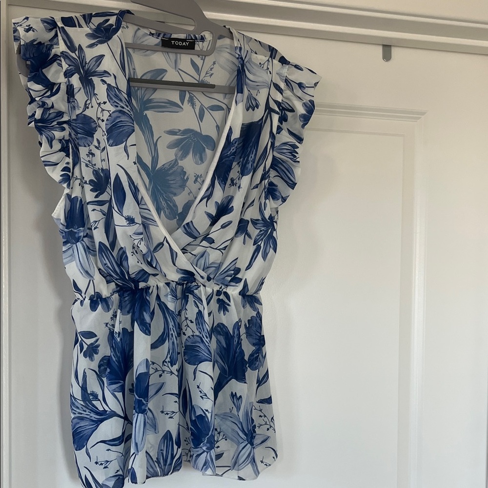 Floral Ruffle Sleeve Blouse in Blue